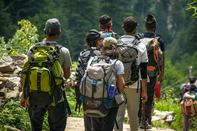 Explorer sans limites : Pourquoi votre sac à dos est votre meilleur compagnon de randonnée